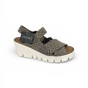 Bernie Mev Women’s Venti Buttercup Wedge Sandal Comfort Lightweight Stretch NWB